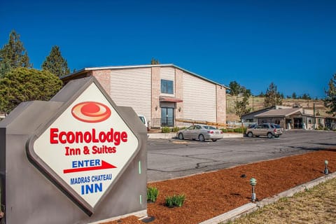 Econo Lodge Inn & Suites Madras Hotel in Oregon