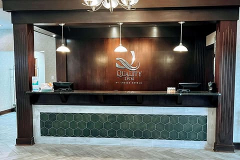 Quality Inn Inn in Allegheny River