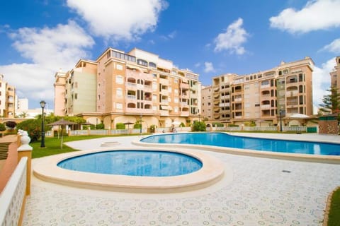 Apartment to rent in Costa Blanca Condo in Torrevieja