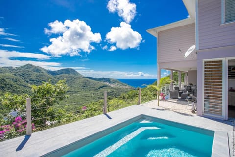 DOMAINE DE MAPOU Chalet in Martinique