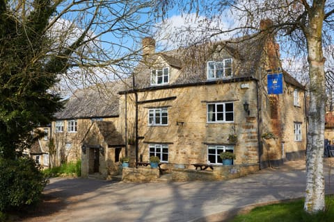 The Crown Inn, Church Enstone Inn in West Oxfordshire District