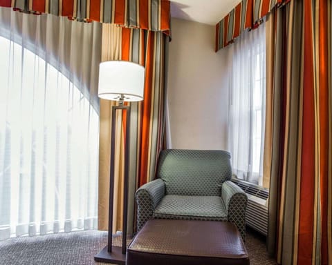 Comfort Suites Sumter Hotel in Sumter