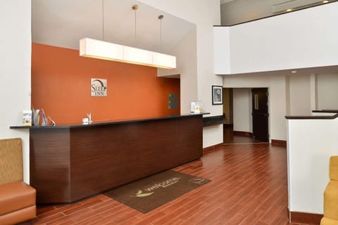 Lobby or reception, On site