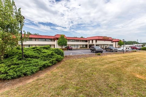 Quality Inn Easley Hotel in Pickens County