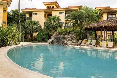 The Oaks Tamarindo Pool Front Condominiums fast wifi Condo in Guanacaste Province