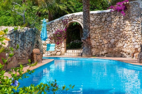 Manor House at Masia Nur Sitges, Adults only House in Garraf