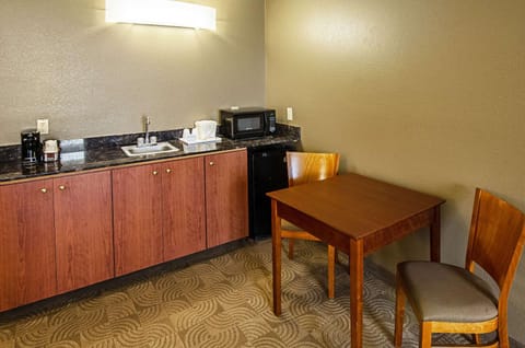 Comfort Inn & Suites Santee | Santee, SC | VacationRenter