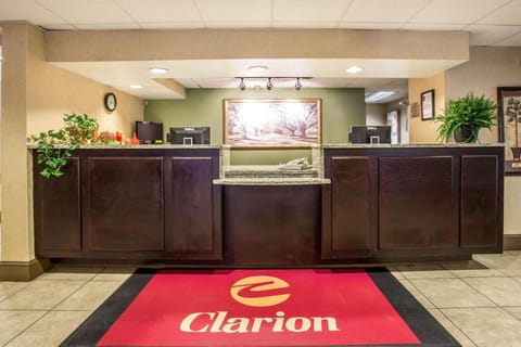 Clarion Inn & Suites Hotel in Aiken