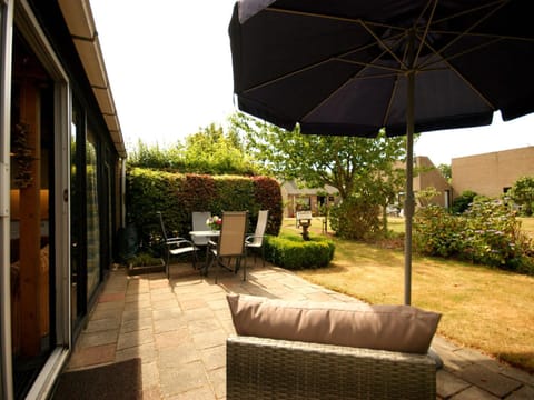 Garden, Balcony/Terrace