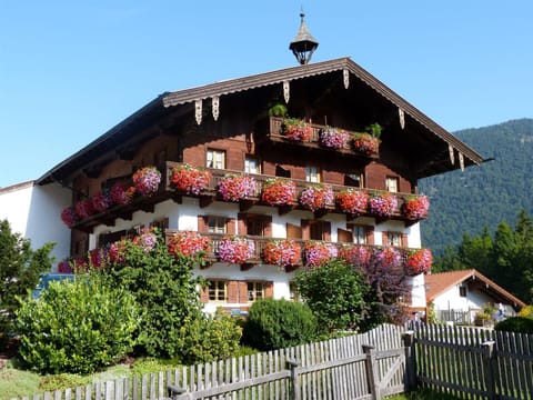 Öderbauer-Hof Farm Stay in Berchtesgadener Land