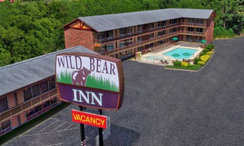 Wild Bear Inn Motel in Pigeon Forge