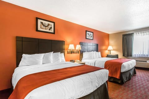 Quality Inn & Suites Hotel in La Vergne