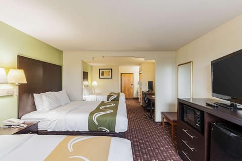 Quality Inn Near Seaworld - Lackland Hotel in San Antonio
