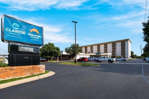 Clarion Hotel San Angelo near Convention Center Hotel in San Angelo