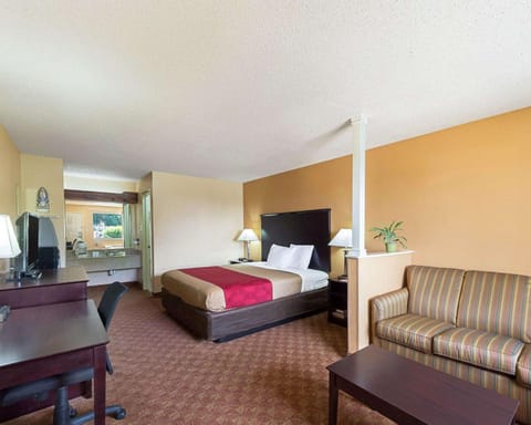 Econo Lodge Inn & Suites Downtown Northeast near Fort Sam Houston Hotel in San Antonio