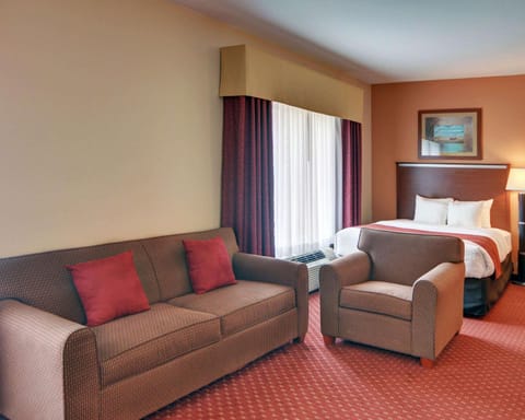 Quality Suites Near Cedar Creek Lake Hotel in Cedar Creek Reservoir