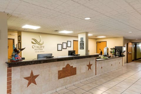 Quality Suites Hotel in San Antonio