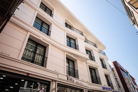 Property building, Facade/entrance, Neighbourhood