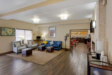 Comfort Inn & Suites Woods Cross - Salt Lake City North Hotel in North Salt Lake