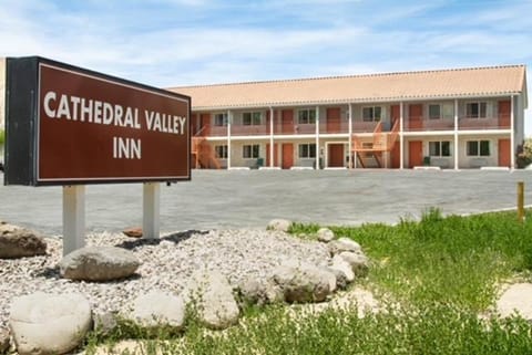 Cathedral Valley Inn Hotel in Capitol Reef