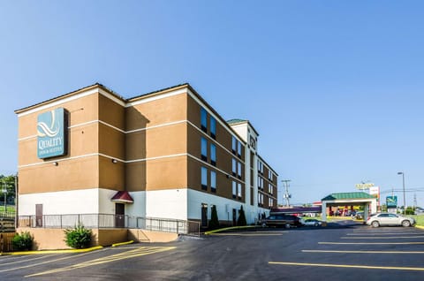 Quality Inn & Suites Hotel in Wytheville