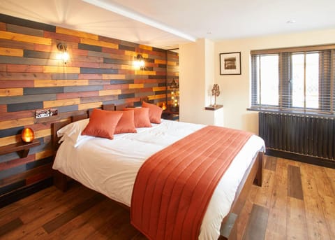 Host & Stay - The Nook Haus in Saltburn-by-the-Sea
