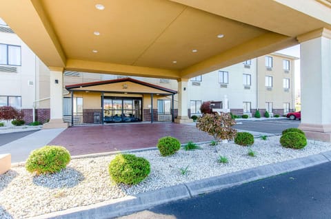 Comfort Suites Hotel in Wytheville