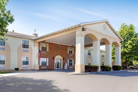 Quality Inn Stephens City-Winchester South Hotel in Stephens City