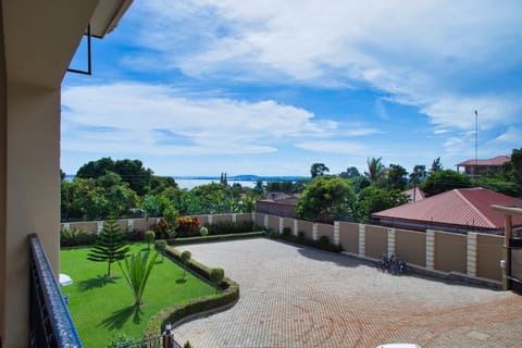 Natural landscape, Garden view, Lake view