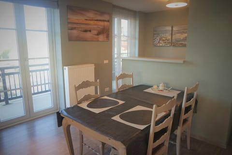 Caramia, Duinhof, Romantic apartment by the sea Apartment in Zeeland, Netherlands