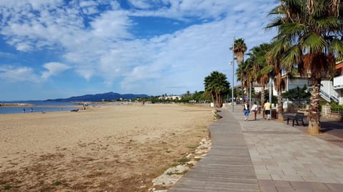 Apartment near the sea Apartment in Cambrils