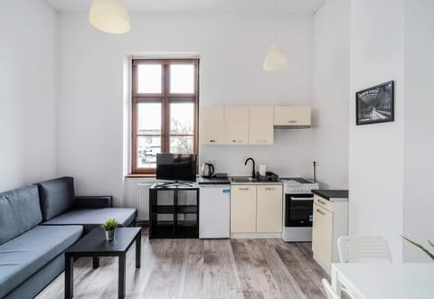 Apartament z osobną sypialnią w pięknej kamienicy w centrum Apartment in Wroclaw