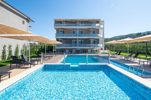 Astra Sarti Luxury Suites Apartment hotel in Halkidiki