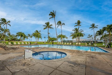 Maui Sunset B-115, 2 Bedrooms, Outdoor Pool, Tennis Court, Sleeps 4 Eigentumswohnung in Kihei