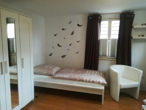 Schnuckelige Ferienwohnung - Nähe Europapark Condo in Ringsheim