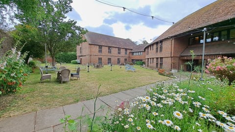 The Coach House at Missenden Abbey Chambre d’hôte in Wycombe District