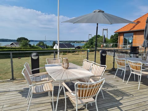 Balcony/Terrace, Dining area, On site, Sea view