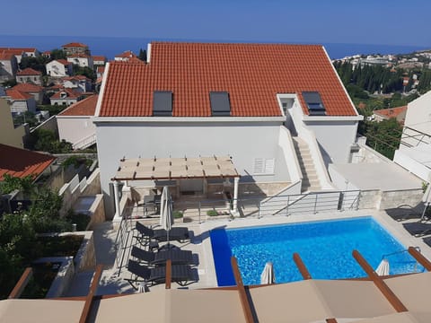 Property building, Pool view