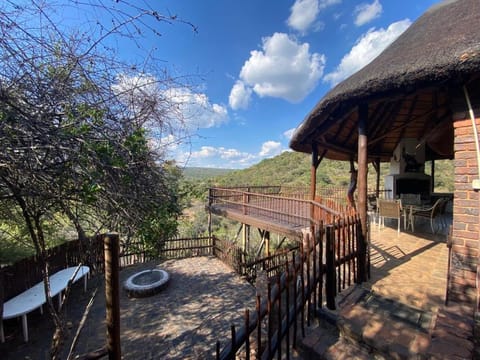 Tswene Lodge Mabalingwe Chalet in North West, South Africa