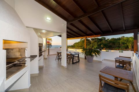 BBQ facilities, View (from property/room), Balcony/Terrace