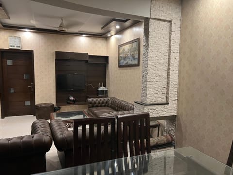 Royal Three Bed Room Full House Dha Phase 6 Lahore Villa in Lahore