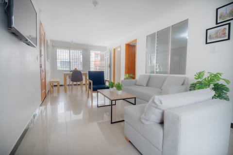 5STARHOMES - Casa encantadora en Laureles Apartment in Medellin