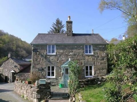 Property building, Natural landscape