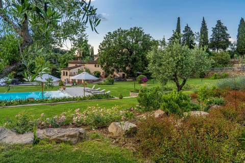 Spring, Day, Natural landscape, Garden, Garden view, Pool view, Swimming pool, sunbed