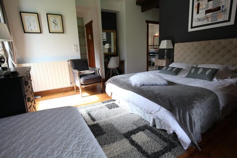 Maison Aretxola Bed and Breakfast in Sare