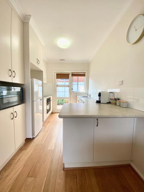 Stanley St Villa Apartment in Wodonga