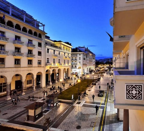 Roomore Apartments Condo in Thessaloniki