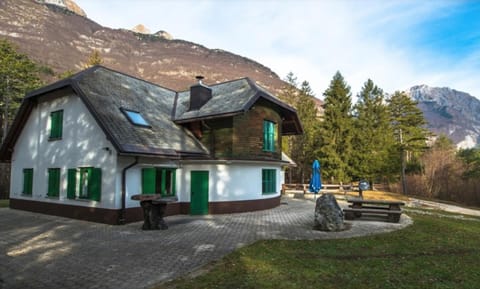 Garden, Balcony/Terrace, Mountain view