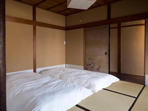HANARé Genmachi Villa in Kyoto