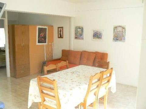 Departamentos Santa Monica Condo in Puerto Madryn